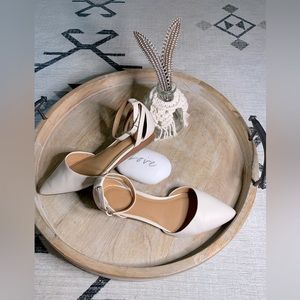 Crown Vintage leather flats